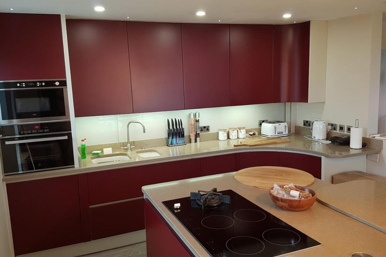 3 Bedroom Deganwy Sea View Beach House Ll31 Bagian luar foto