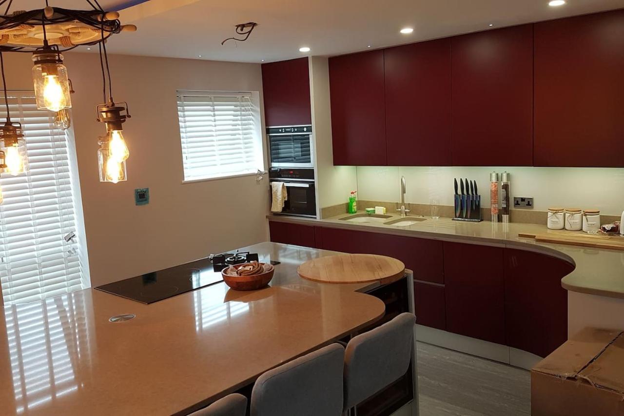 3 Bedroom Deganwy Sea View Beach House Ll31 Bagian luar foto