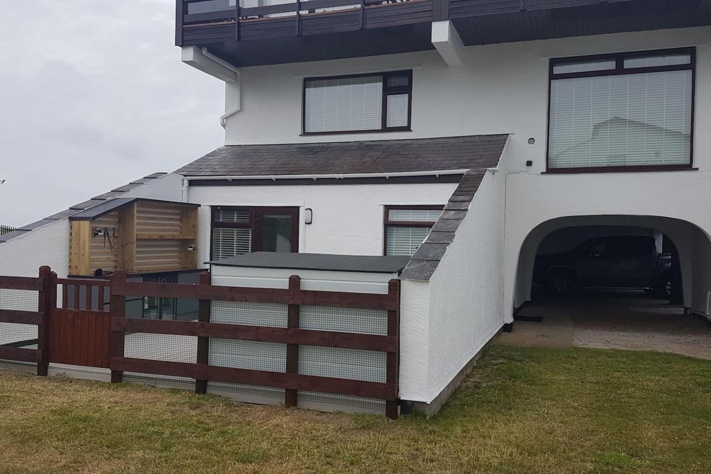 3 Bedroom Deganwy Sea View Beach House Ll31 Bagian luar foto