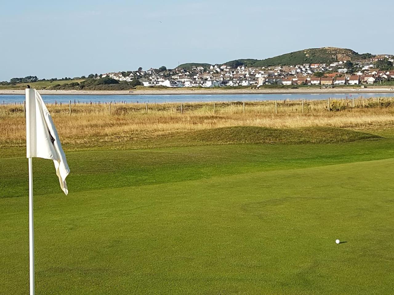 3 Bedroom Deganwy Sea View Beach House Ll31 Bagian luar foto
