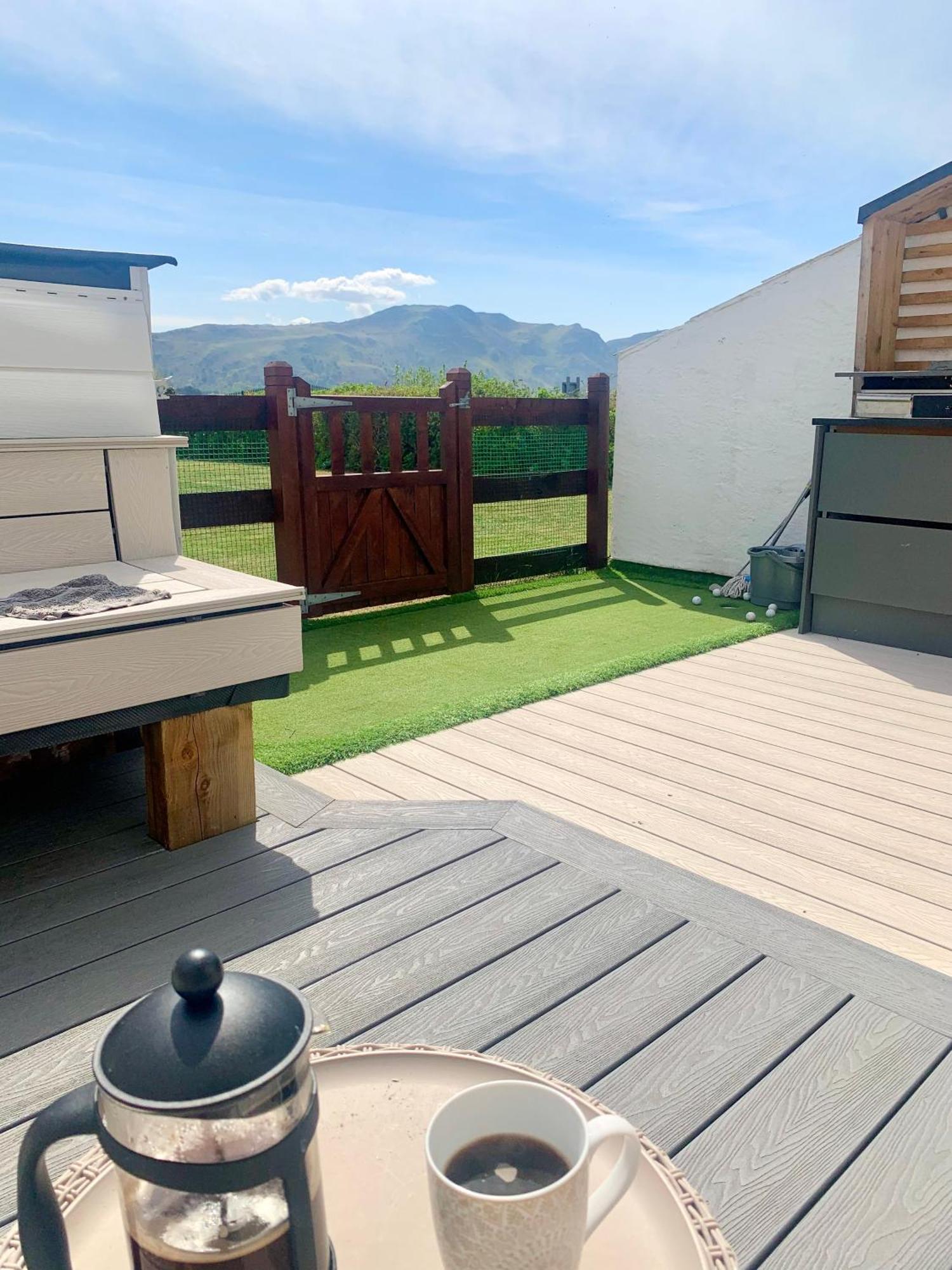 3 Bedroom Deganwy Sea View Beach House Ll31 Bagian luar foto